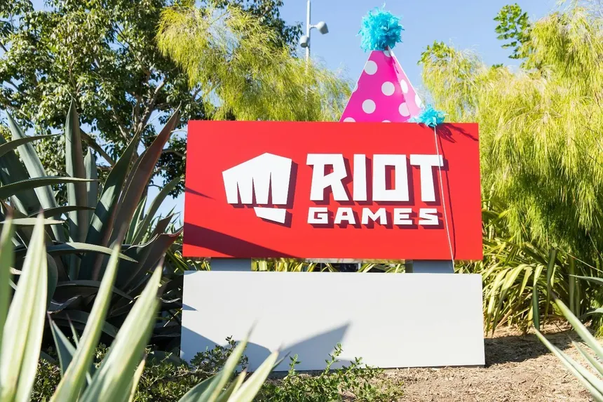 Riot Games Issues Cease and Desist to Tiny, Trustworthy Outlet Over Totally True Exposé